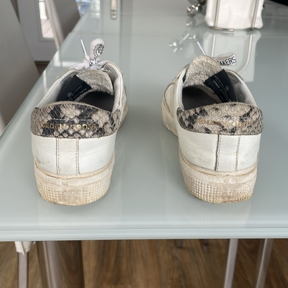 Golden Goose Sneakers - Picture 2 of 6